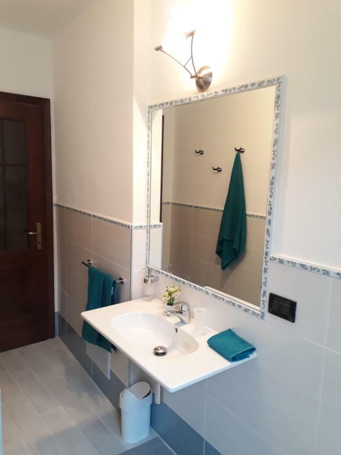 Appartamento Trieste 马罗内 外观 照片
